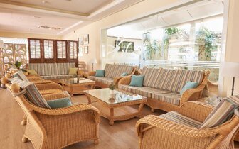 DWO Les Palmeres - bar - letecký zájazd CK Turancar - Španielsko, Calella