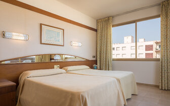 Royal Sun - izba - letecký zájazd CK Turancar - Španielsko, Santa Susanna