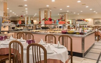 Royal Sun - reštaurácia - letecký zájazd CK Turancar - Španielsko, Santa Susanna