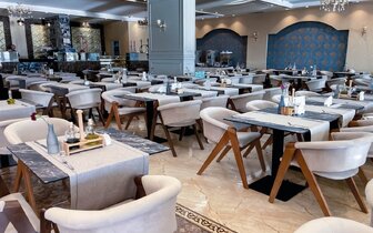 Fafa Aqua Blue – jedáleň – letecký zájazd CK Turancar – Albánsko, Durrës