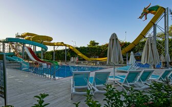 Diamond Premium Hotel & Spa - bazén so šmykľavkami - letecký zájazd CK Turancar - Turecko, Titreyengöl