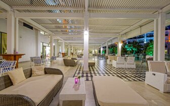 Diamond Premium Hotel & Spa - terasa - letecký zájazd CK Turancar - Turecko, Titreyengöl 