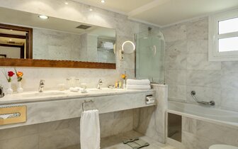 Neptune Luxury Resort - kúpelňa - letecky zájazd CK Turancar - Mastichari, Kos