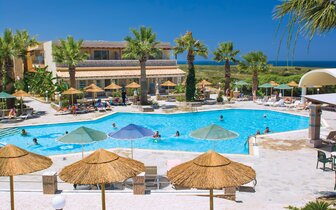 Kouros Palace hotel - bazén - letecky zájazd CK Turancar - Kos, Mastichari