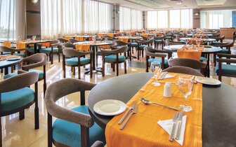 Kouros Palace hotel - reštaurácia - letecky zájazd CK Turancar - Kos, Mastichari