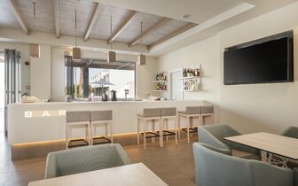 Apollon Windmill Boutique Hotel - bar - letecky zájazd CK Turancar - Lambi, Kos