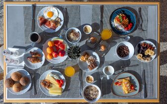 Hotel Kolymbia Bay Art - raňajky - letecký zájazd CK Turancar - Kolymbia, Rodos