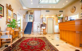 Hotel Harry´s individuálnou a autobusovou dopravou, dovolenka s CK TURANCAR