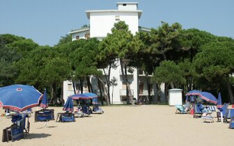 Rezidencia Ariston priamo na pláži v stredisku Lido di Jesolo, Severný Jadran, zájazdy CK TURANCAR