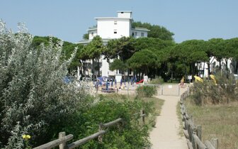 Rezidencia Ariston priamo na pláži v stredisku Lido di Jesolo, Severný Jadran, zájazdy CK TURANCAR