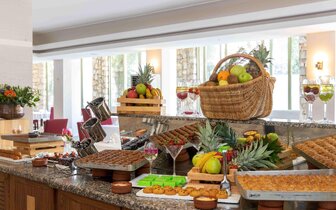 Marti La Perla - bufetové stoly - letecký zájazd CK Turancar - Turecko, Marmaris