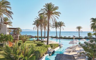 Grecotel Lux Me Kos - pohľad na more a bazén - letecky zájazd CK Turancar - Psalidi, Kos