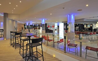 Sol Barbados - bar - letecký zájazd CK Turancar - Malorka, Playa de Palma