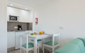Aparthotel Alcudia Beach - apartmán - letecký zájazd CK Turancar - Malorka, Alcudia