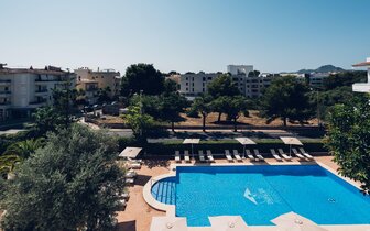 Hotel THB Dos Playas - bazén - letecký zájazd CK Turancar - Malorka, Cala Ratjada
