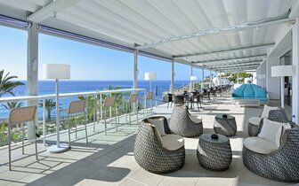 Alua Calas de Malorca - bar - letecký zájazd CK Turancar - Malorka, Calas de Mallorka