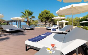 Blue Mar Boutique - terasa na slnenie - letecký zájazd CK Turancar - Malorka, Camp de Mar