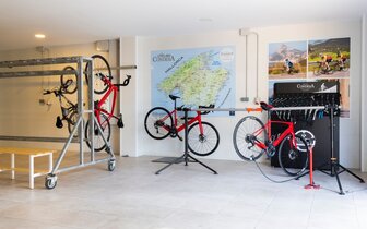 Hotel Condesa - požičovňa bicyklov - letecký zájazd CK Turancar - Malorka, Alcúdia