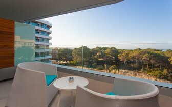 Iberostar Selection Llaut Palma - výhľad z junior suity - letecký zájazd CK Turancar - Malorka, Playa de Palma