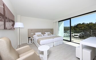 Iberostar Cala Millor - izba s bočným výhľadom na more - letecký zájazd CK Turancar - Malorka, Cala Millor