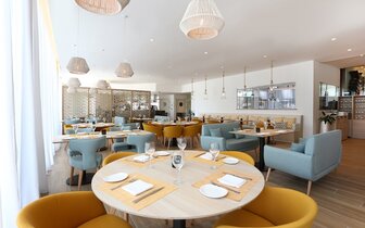 Iberostar Playa del Muro Village - reštaurácia - letecký zájazd CK Turancar - Malorka, Playa de Muro