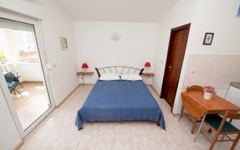 Apartmány Neda - apartmány - autobusový zájazd CK Turancar - Omiš, Duče