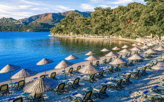 Marmaris Bay Resort - pláž - letecký zájazd CK Turancar - Turecko, Marmaris