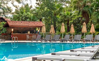 Marmaris Bay Resort - relaxačný bazén - letecký zájazd CK Turancar - Turecko, Marmaris