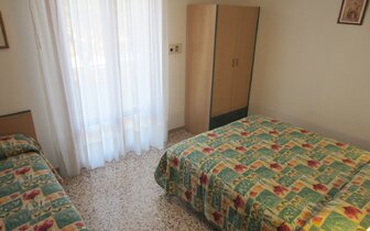 Rezidencia AGNESE, zájazdy autobusovou a individuálnou dopravou, CK TURANCAR, Taliansko, Caorle