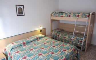 Rezidencia AGNESE, zájazdy autobusovou a individuálnou dopravou, CK TURANCAR, Taliansko, Caorle