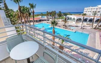 Louis Phaeton Beach - hotel - letecký zájazd CK Turancar - Cyprus, Paphos