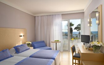 Louis Ledra Beach - hotel - letecký zájazd CK Turancar - Cyprus, Paphos