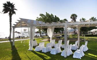 Louis Ledra Beach - záhrada - letecký zájazd CK Turancar - Cyprus, Paphos