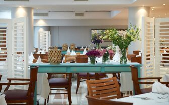 Louis Ledra Beach - reštaurácia - letecký zájazd CK Turancar - Cyprus, Paphos