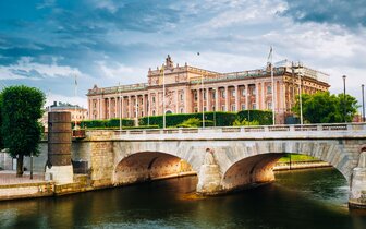 CK Turancar, letecký poznávací zájazd, Škandinávia,Švédsko, Štokholm, parlament Riksdag