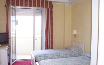 Hotel Imperial Beach light all inclusive, Rimini Marina centro, dovolenka v Taliansku CK TURANCAR