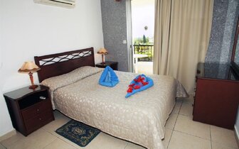 Patsas Apartments - izba - letecký zájazd CK Turancar - Cyprus, Coral Bay