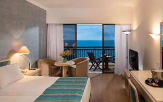 Coral Beach Hotel Resort - izba - letecký zájazd CK Turancar - Cyprus, Coral Bay