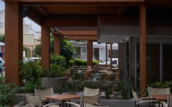 Hotel Esperia City - terasa - letecký zájazd CK Turancar - Rodos, Rodos Hotel Esperia City - terasa - letecký zájazd CK Turancar - Rodos, Rodos