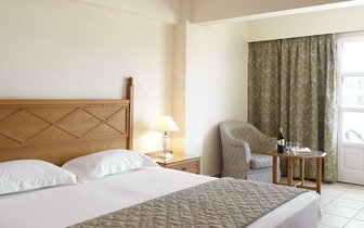 Hotel Mitsis Petit Palais - dvojlôžková izba - letecký zájazd CK Turancar - Rodos, Rodos