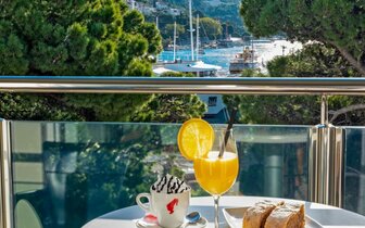 hotel Plaža - superior izba - autobusový zájazd CK Turancar - Chorvátsko, Omiš