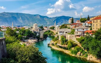 CK Turancar, autobusový poznávací zájazd, Balkán, Bosna a Hercegovina, Mostar, starý most a panoráma mesta CK Turancar, autobusový poznávací zájazd, Balkán, Bosna a Hercegovina, Mostar, starý most a panoráma mesta