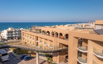 Minos Ambassador - hotel - letecký zájazd CK Turancar - Kréta, Rethymno