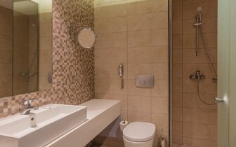 Hotel Tigaki - kúpelňa - letecky zájazd CK Turancar - Tigaki, Kos