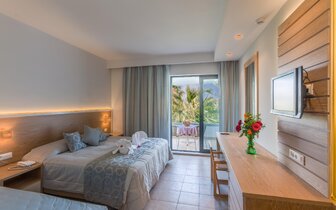 Hotel Tigaki - izba s výhľadom na bazén/záhradu - letecky zájazd CK Turancar - Tigaki, Kos