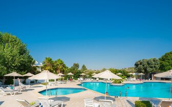 Hotel Happy Days - hotel s bazénom - letecký zájazd CK Turancar - Theologos, Rodos