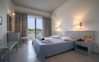 Hotel Happy Days - dvojlôžková izba - letecký zájazd CK Turancar - Theologos, Rodos