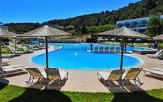 Evita resort - bazén - letecký zájazd CK Turancar - Faliraki, Rodos