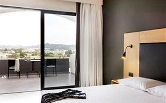 Evita resort - izba - letecký zájazd CK Turancar - Faliraki, Rodos