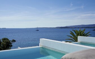 Hotel White Rock of Kos - bazén - letecky zájazd CK Turancar - Kefalos, Kos